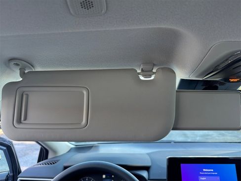 Used 2025 Toyota Corolla LE image 26