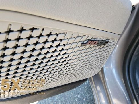 Certified 2024 Hyundai Elantra Limited image 29