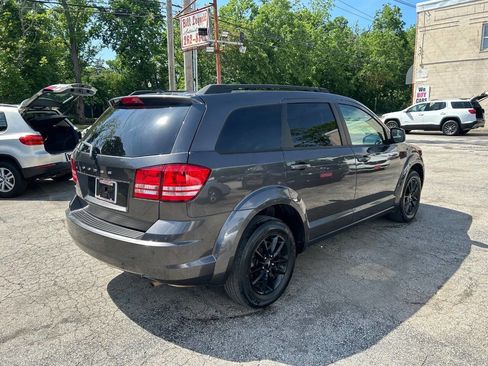 Used 2020 Dodge Journey SE w/ Blacktop Package FWD image 13