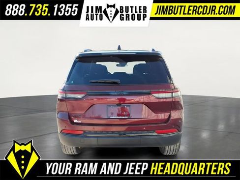 New 2025 Jeep Grand Cherokee Limited AWD/4WD image 4