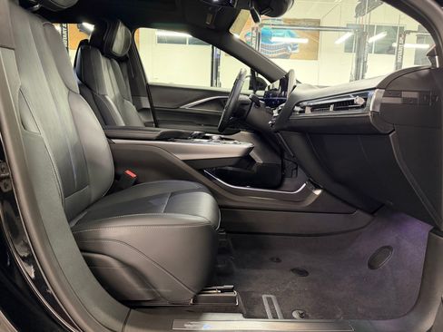 Certified 2024 Cadillac Lyriq Sport w/ LPO, Floor Liner Package AWD/4WD image 39