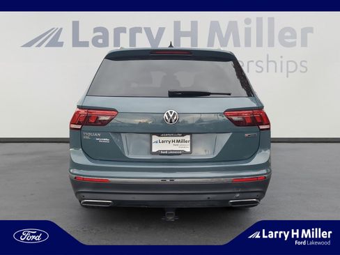 Used 2020 Volkswagen Tiguan SEL image 4