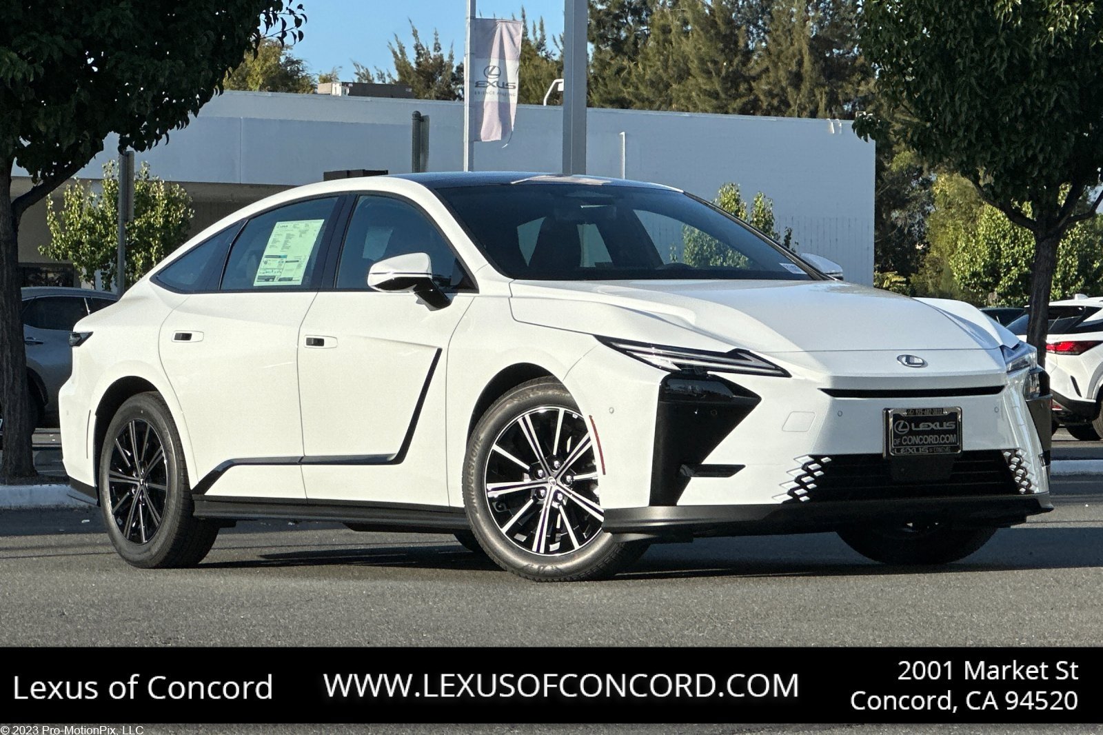 New 2026 Lexus ES 350h w/ Cold Area Package FWD image 1