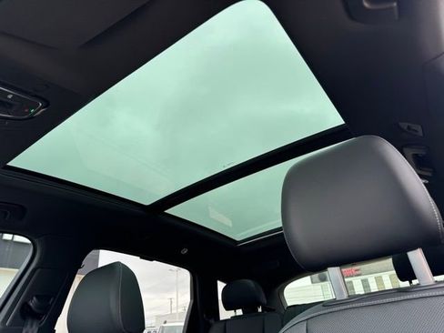 Used 2025 Audi Q7 2.0T Premium Plus w/ Premium Plus Package image 16