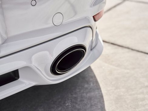 Used 2022 Porsche 911 Turbo S w/ 911 Turbo Sportdesign Package image 14