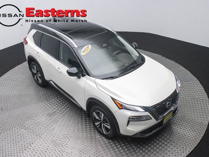 Used 2023 Nissan Rogue SL w/ SL Premium Package