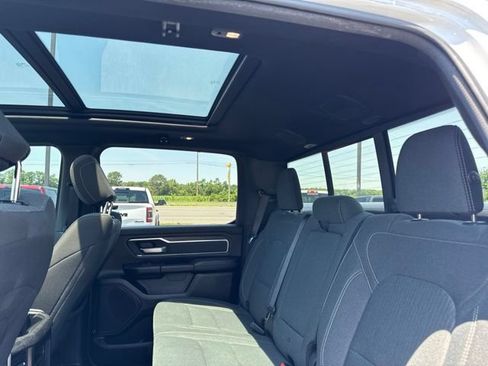 Used 2022 RAM 1500 Big Horn AWD/4WD image 12