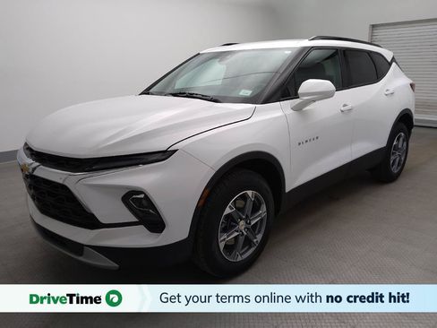 Used 2024 Chevrolet Blazer LT w/ Convenience Package FWD image 1