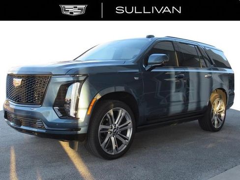 Certified 2025 Cadillac Escalade Sport Platinum image 4