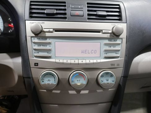 Used 2007 Toyota Camry XLE FWD image 23
