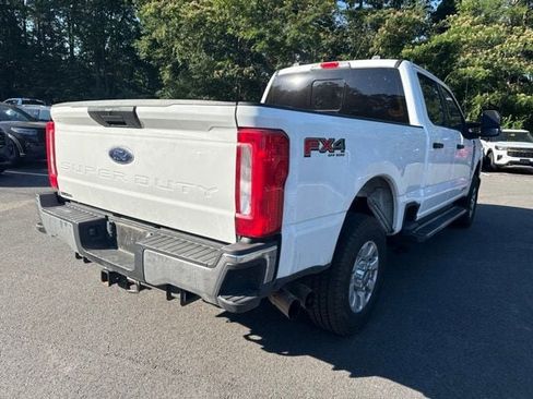 Used 2023 Ford F250 XLT w/ FX4 Off-Road Package AWD/4WD image 5