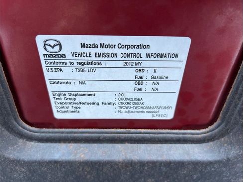 Used 2012 MAZDA MX-5 Miata Grand Touring w/ Premium Pkg image 16