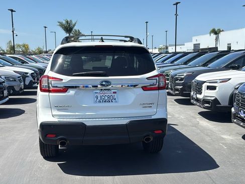 Certified 2024 Subaru Ascent Limited AWD/4WD image 5