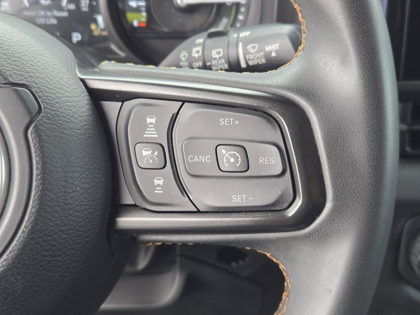 Used 2024 Jeep Wrangler Unlimited AWD/4WD image 21