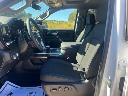 New 2026 GMC Sierra 1500 Elevation image 22