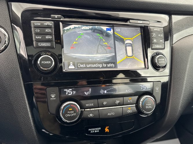 Used 2014 Nissan Rogue SL w/ SL Premium Package AWD/4WD image 23