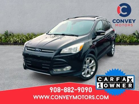Used 2016 Ford Escape Titanium image 1