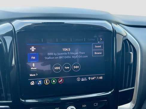 Used 2021 Chevrolet Traverse LT w/ LT Premium Package image 15