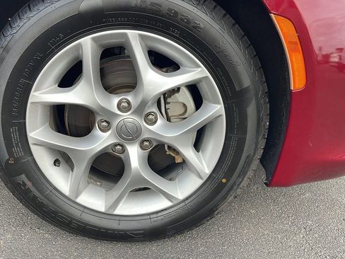 Used 2019 Chrysler Pacifica Touring Plus w/ Tire & Wheel Group image 38