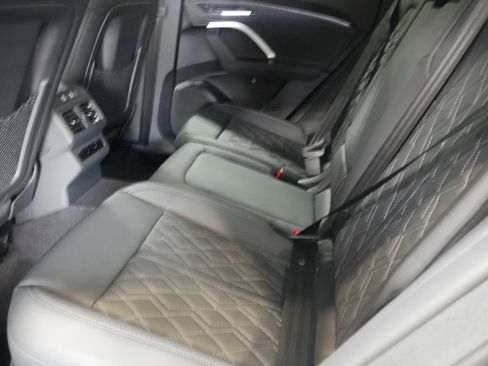 New 2026 Audi SQ5 Premium Plus image 18