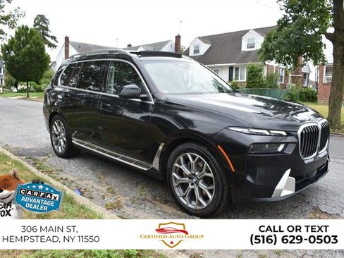 Used 2025 BMW X7 xDrive40i AWD/4WD image 4