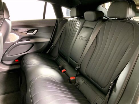 Used 2022 Mercedes-Benz EQS 450+ Sedan image 22