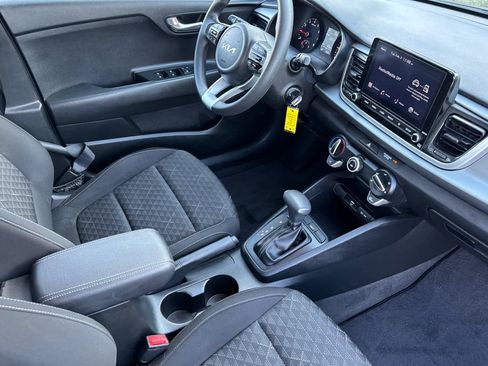 Used 2022 Kia Rio S image 16