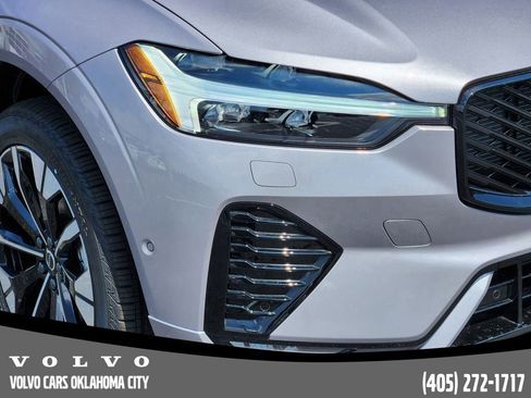 Used 2026 Volvo XC60 B5 Plus w/ Protection Package Premier image 7