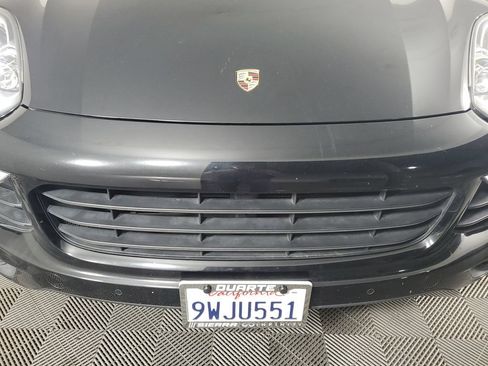 Used 2018 Porsche Cayenne Platinum Edition w/ Premium Package AWD/4WD image 10