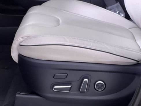 Used 2025 Hyundai Palisade Limited image 14