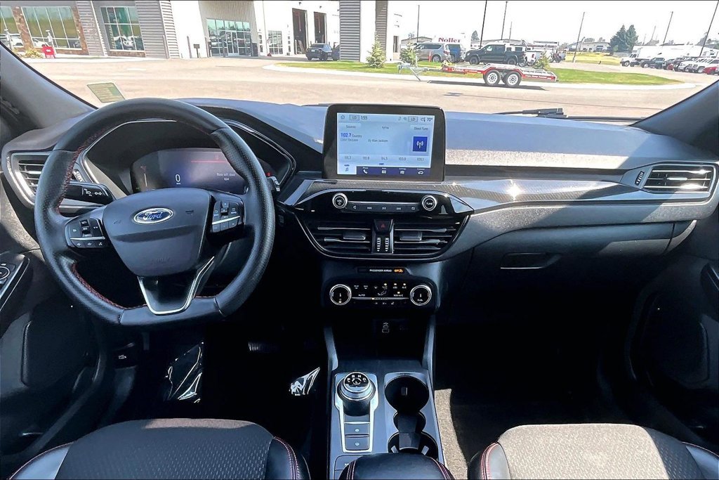Used 2025 Ford Escape ST-Line Select AWD/4WD image 16