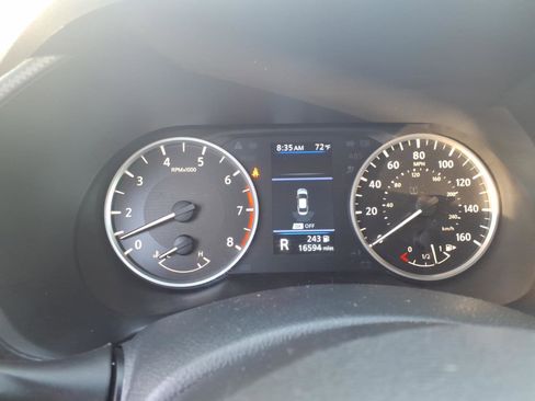 Certified 2025 Nissan Sentra S image 8