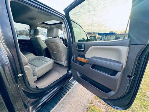 Used 2014 GMC Sierra 1500 SLT w/ SLT Preferred Package image 17