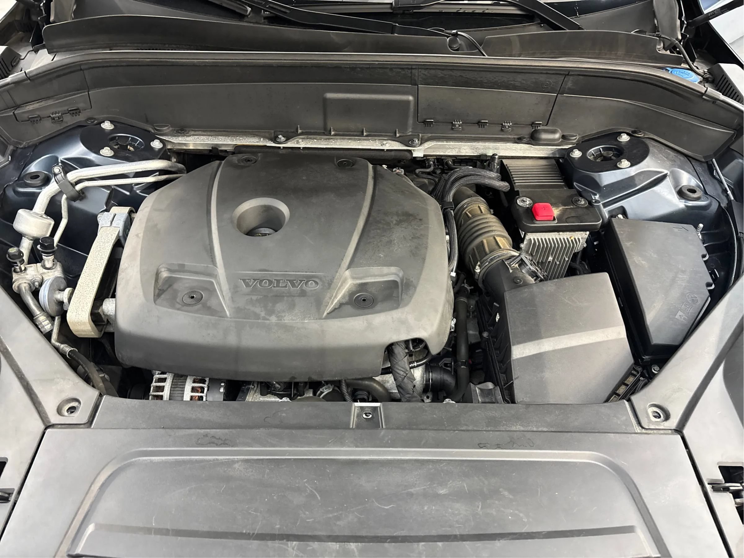 Used 2019 Volvo XC90 T6 Momentum AWD/4WD image 29