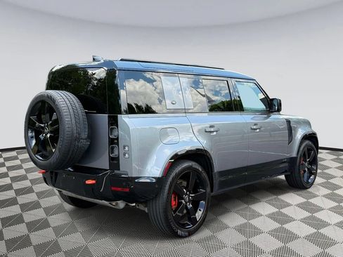 Used 2024 Land Rover Defender 110 X AWD/4WD image 2