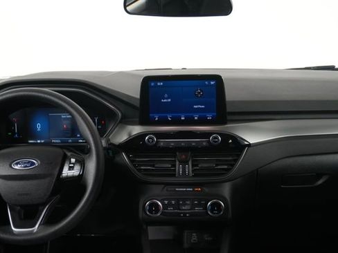 Certified 2025 Ford Escape Active AWD/4WD image 17