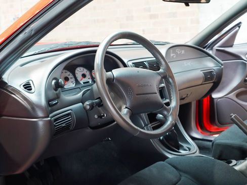 Used 2000 Ford Mustang Cobra RWD image 44