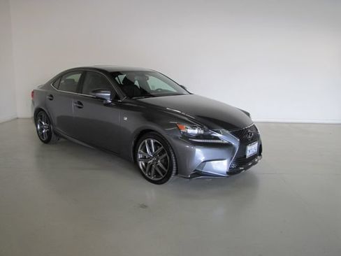 Used 2015 Lexus IS 250 w/ F-Sport Package RWD image 3