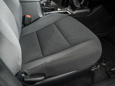 Used 2019 Toyota Tacoma TRD Off-Road image 36