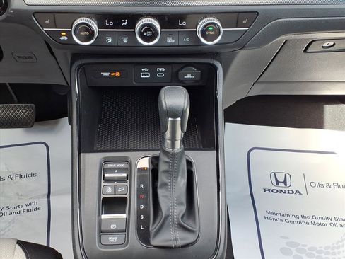 Certified 2024 Honda CR-V EX image 28