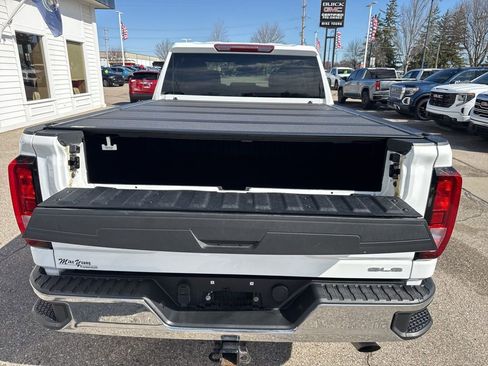 Used 2023 GMC Sierra 2500 SLE image 31
