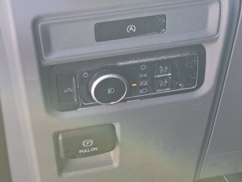 Used 2025 Ford F150 XLT w/ Equipment Group 301A Standard AWD/4WD image 20