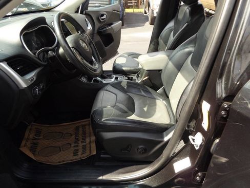 Used 2014 Jeep Cherokee Limited FWD image 13