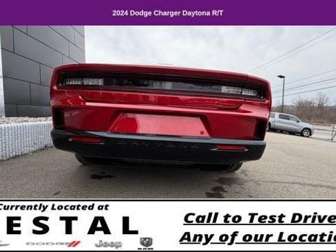 Used 2024 Dodge Charger Daytona R/T w/ Plus Group AWD/4WD image 13