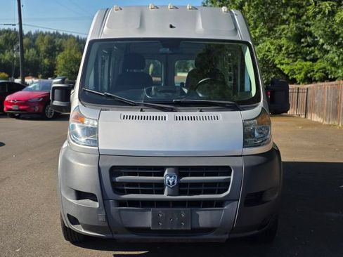 Used 2014 RAM ProMaster 2500 FWD image 2