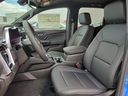 New 2026 GMC Canyon Elevation w/ Convenience Package image 19