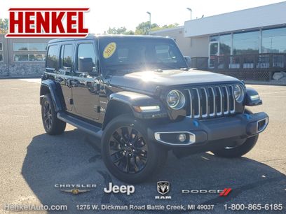 Used 2023 Jeep Wrangler Unlimited Sahara w/ Cold Weather Group