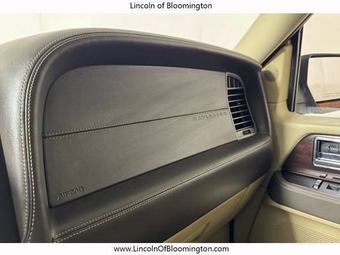Used 2016 Lincoln Navigator L Reserve image 69