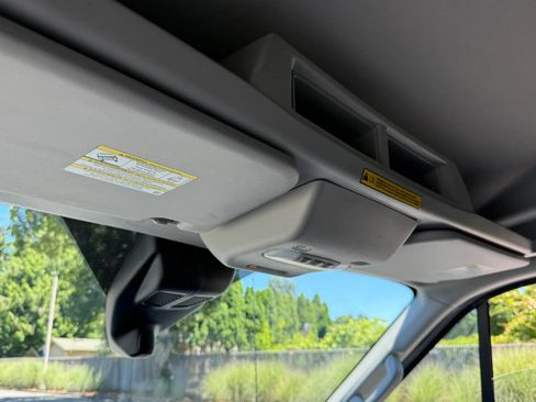 Used 2020 Ford Transit 150 Medium Roof RWD image 19