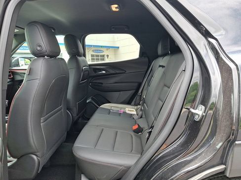 Used 2024 Chevrolet TrailBlazer RS AWD/4WD image 13